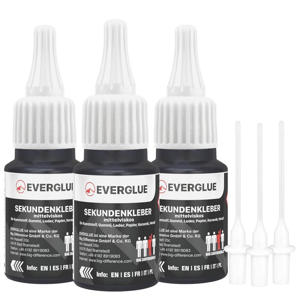 Three bottles with superglue and three capillary nozzles as attachments